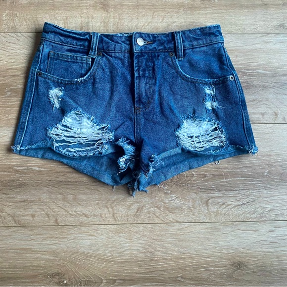 RVCA the boyfriend distressed denim shorts size 25 jean shorts - Picture 1 of 5